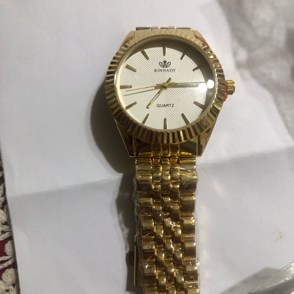 Gold RINNADY Quartz Watch